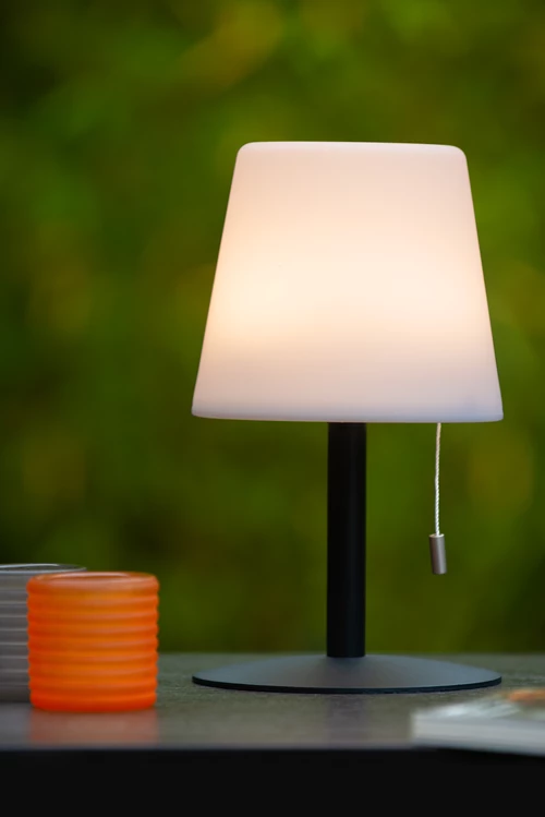 Lucide RIO - Lampe de table Rechargeable Intérieur/Extérieur - Batterie/Piles - Ø 15,5 cm - LED Dim. - 1x1,8W 3000K - IP44 - Rvb - Multicolor - ambiance 1